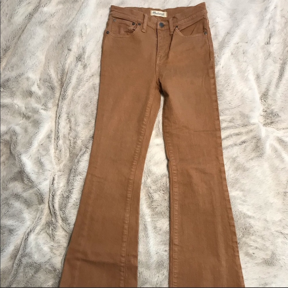 Madewell Flared Jeans in Caramel Brown